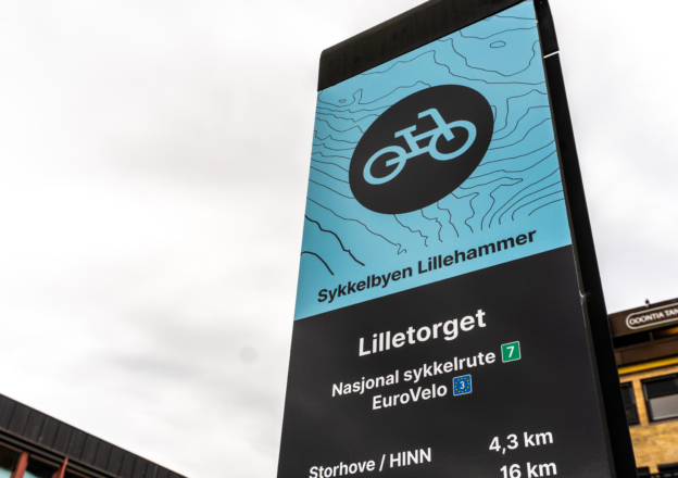 Sykkelbyen Lillehammer – pylon på Lilletorget