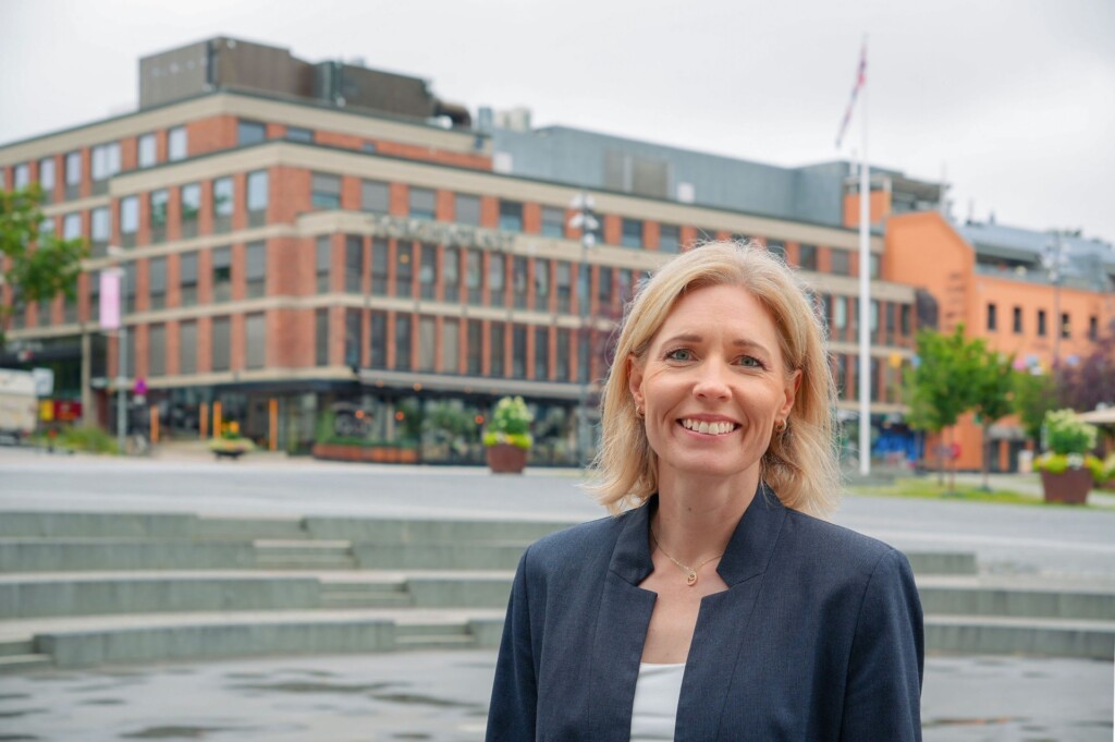 Ingvild Keller utendørs i Hamar sentrum